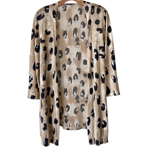 Lafayette 148 New York Tops - LAFAYETTE 148 New York Cardigan Size Med - Large Silk Animal Print